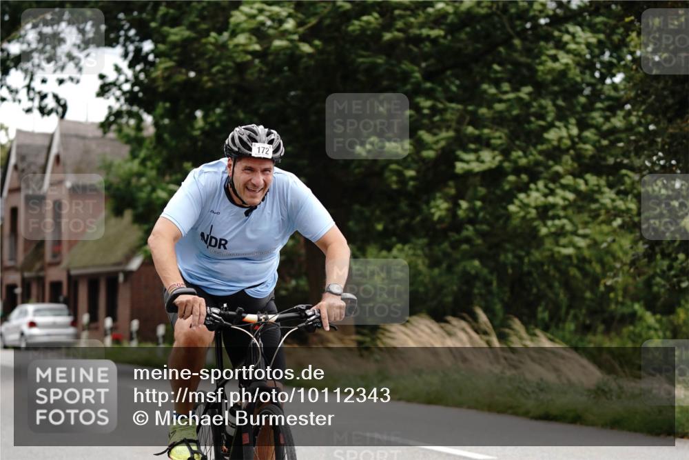 30.08.2026 - Elbe Triathlon Hamburg Michael Burmester http://msf.ph/oto/10112343 30.08.2026 14:49:29 Radfahren 172, 172 meine-sportfotos.de