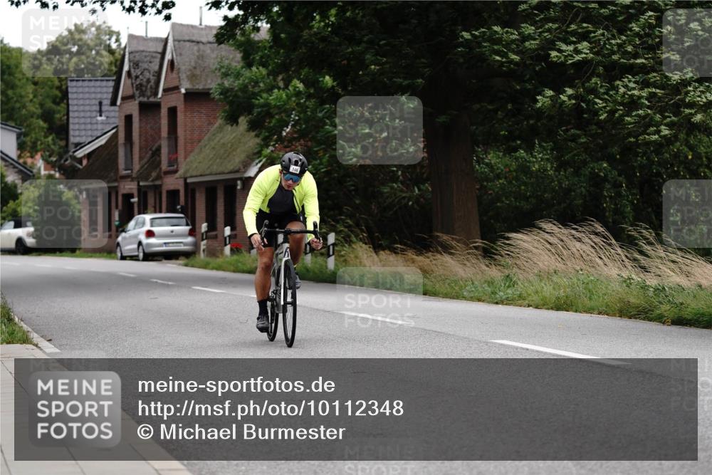 30.08.2026 - Elbe Triathlon Hamburg Michael Burmester http://msf.ph/oto/10112348 30.08.2026 14:49:52 Radfahren 146 meine-sportfotos.de