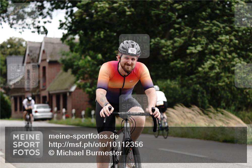 30.08.2026 - Elbe Triathlon Hamburg Michael Burmester http://msf.ph/oto/10112356 30.08.2026 14:49:59 Radfahren 150 meine-sportfotos.de