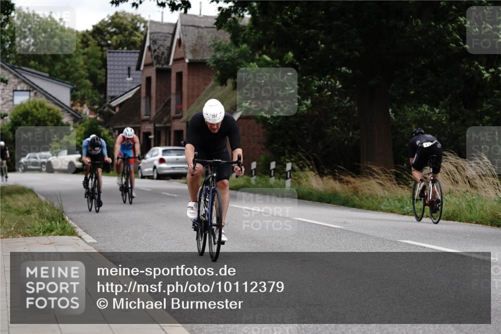 30.08.2026 - Elbe Triathlon Hamburg Michael Burmester http://msf.ph/oto/10112379 30.08.2026 14:51:43 Radfahren 151, 135, 173 meine-sportfotos.de