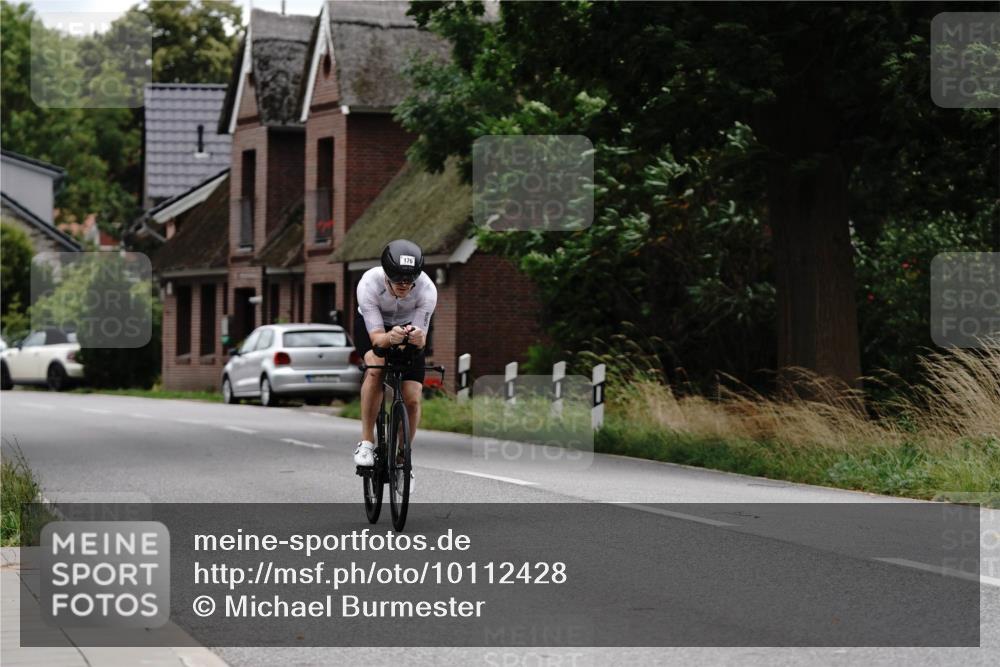 30.08.2026 - Elbe Triathlon Hamburg Michael Burmester http://msf.ph/oto/10112428 30.08.2026 14:54:01 Radfahren 176, 169 meine-sportfotos.de