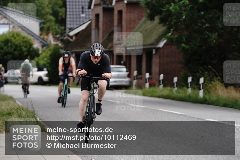 30.08.2026 - Elbe Triathlon Hamburg Michael Burmester http://msf.ph/oto/10112469 30.08.2026 14:56:03 Radfahren 157, 157, 41, 170, 177 meine-sportfotos.de