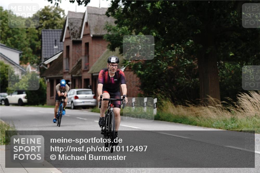 30.08.2026 - Elbe Triathlon Hamburg Michael Burmester http://msf.ph/oto/10112497 30.08.2026 14:57:39 Radfahren 131, 1265, 133 meine-sportfotos.de