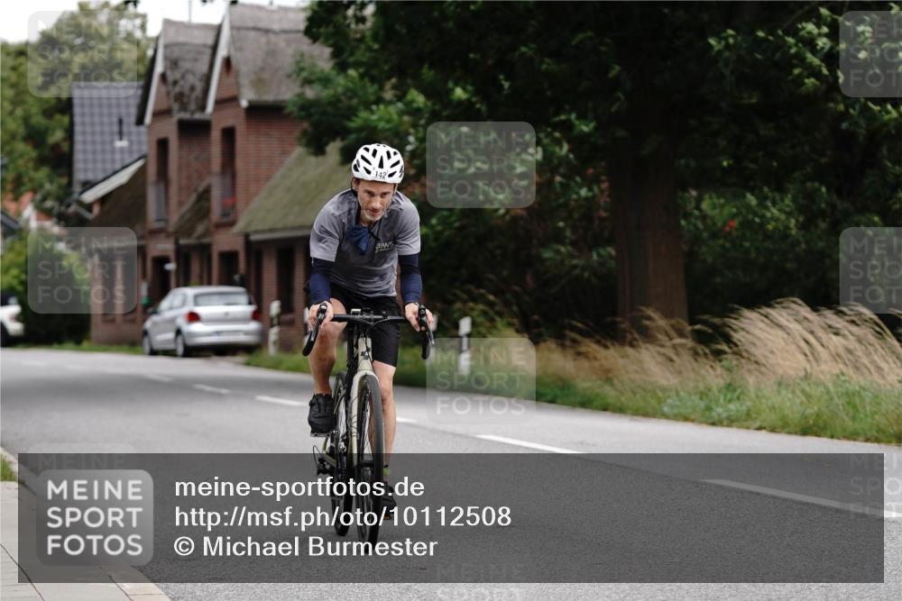 30.08.2026 - Elbe Triathlon Hamburg Michael Burmester http://msf.ph/oto/10112508 30.08.2026 14:58:03 Radfahren 142 meine-sportfotos.de