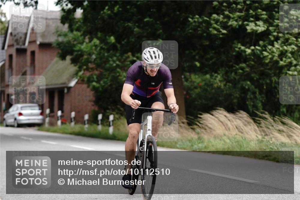 30.08.2026 - Elbe Triathlon Hamburg Michael Burmester http://msf.ph/oto/10112510 30.08.2026 14:58:07 Radfahren 1, 128 meine-sportfotos.de