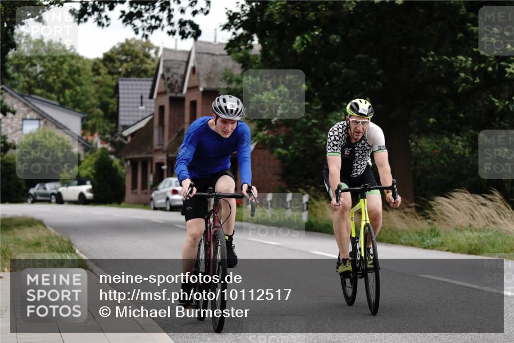 30.08.2026 - Elbe Triathlon Hamburg Michael Burmester http://msf.ph/oto/10112517 30.08.2026 14:58:37 Radfahren 15, 136, 159, 136 meine-sportfotos.de