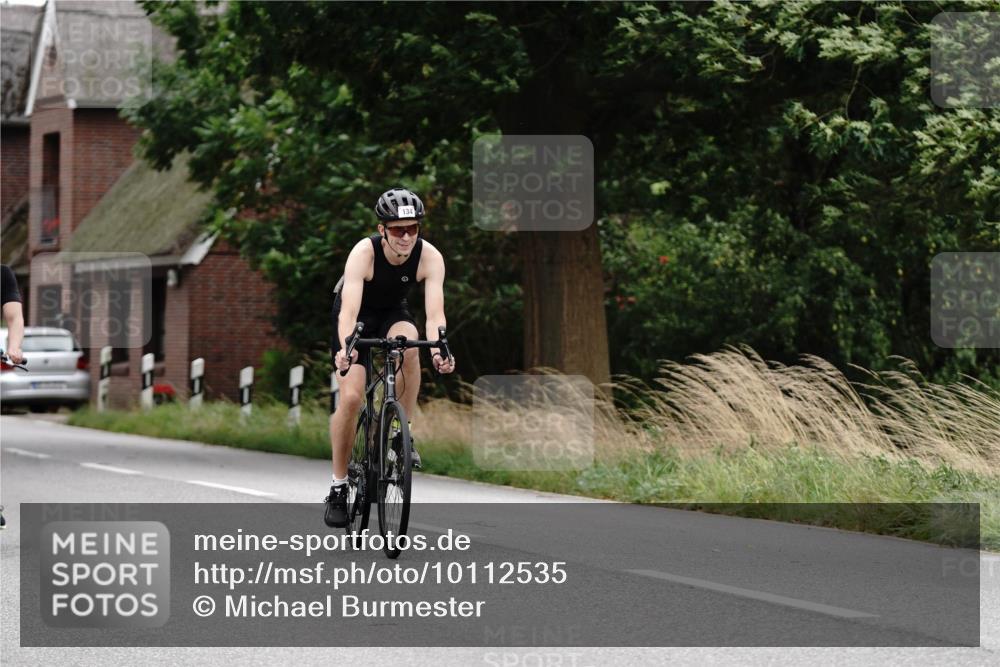 30.08.2026 - Elbe Triathlon Hamburg Michael Burmester http://msf.ph/oto/10112535 30.08.2026 15:00:01 Radfahren 138 meine-sportfotos.de