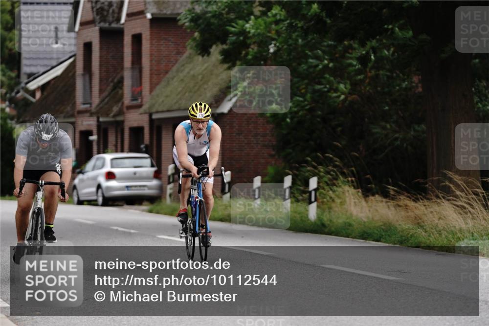 30.08.2026 - Elbe Triathlon Hamburg Michael Burmester http://msf.ph/oto/10112544 30.08.2026 15:00:54 Radfahren 141 meine-sportfotos.de
