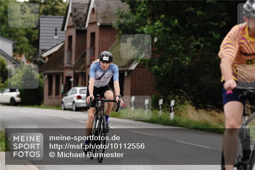 30.08.2026 - Elbe Triathlon Hamburg Michael Burmester http://msf.ph/oto/10112556 30.08.2026 15:01:04 Radfahren 173 meine-sportfotos.de