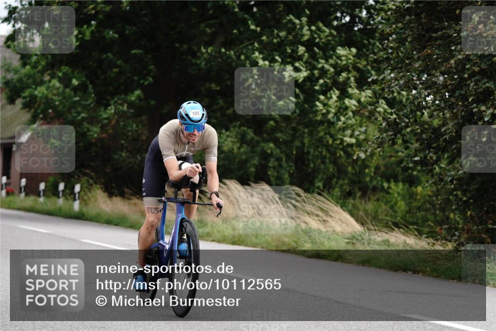 30.08.2026 - Elbe Triathlon Hamburg Michael Burmester http://msf.ph/oto/10112565 30.08.2026 15:01:30 Radfahren 133 meine-sportfotos.de