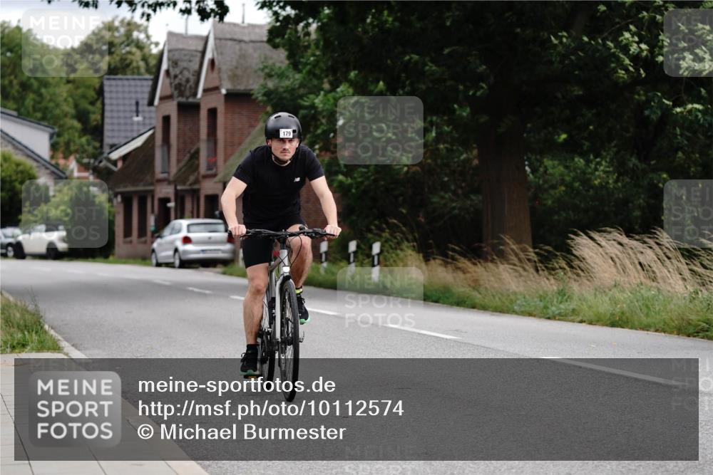 30.08.2026 - Elbe Triathlon Hamburg Michael Burmester http://msf.ph/oto/10112574 30.08.2026 15:02:09 Radfahren 179 meine-sportfotos.de