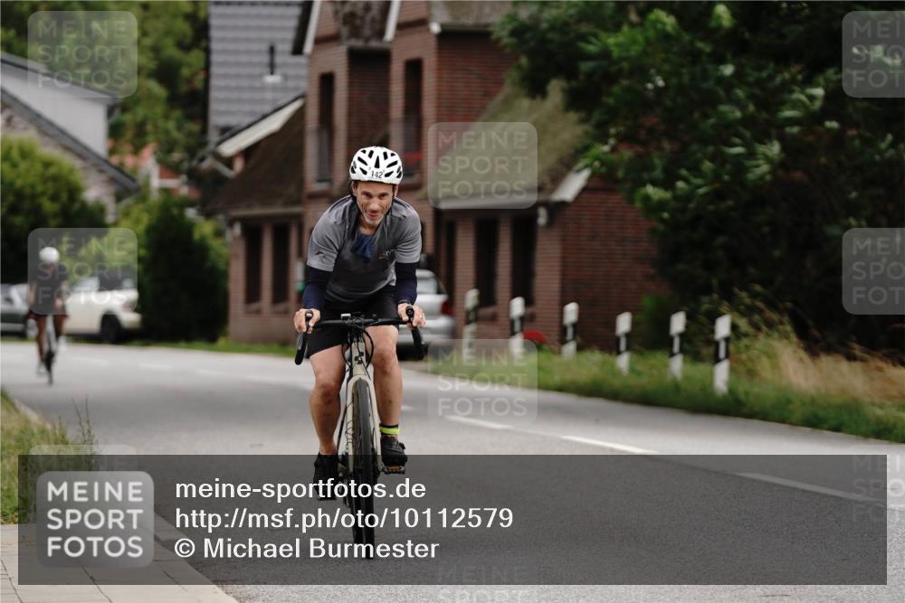 30.08.2026 - Elbe Triathlon Hamburg Michael Burmester http://msf.ph/oto/10112579 30.08.2026 15:02:56 Radfahren 142, 130 meine-sportfotos.de