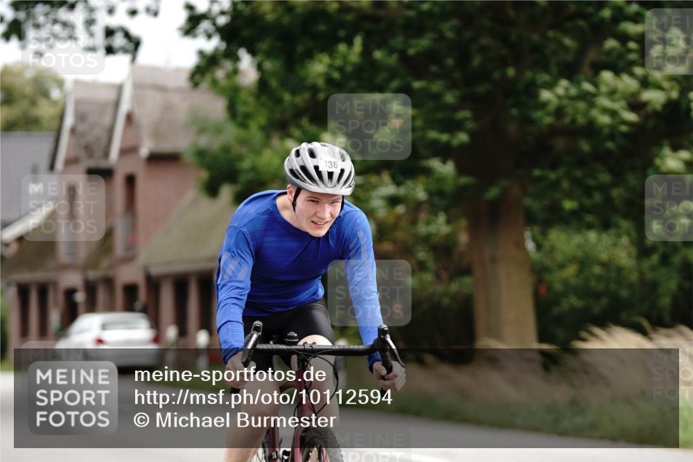 30.08.2026 - Elbe Triathlon Hamburg Michael Burmester http://msf.ph/oto/10112594 30.08.2026 15:04:32 Radfahren 136 meine-sportfotos.de