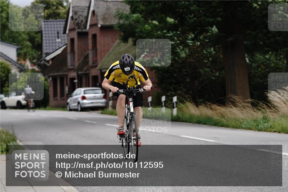 30.08.2026 - Elbe Triathlon Hamburg Michael Burmester http://msf.ph/oto/10112595 30.08.2026 15:04:41 Radfahren 155 meine-sportfotos.de