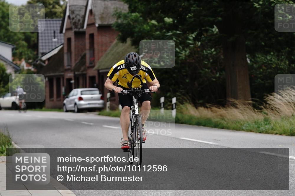 30.08.2026 - Elbe Triathlon Hamburg Michael Burmester http://msf.ph/oto/10112596 30.08.2026 15:04:41 Radfahren 155 meine-sportfotos.de