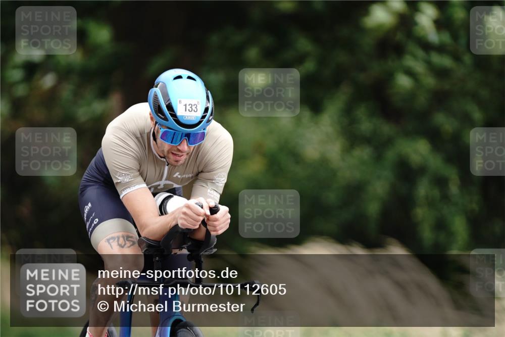 30.08.2026 - Elbe Triathlon Hamburg Michael Burmester http://msf.ph/oto/10112605 30.08.2026 15:05:14 Radfahren 133 meine-sportfotos.de