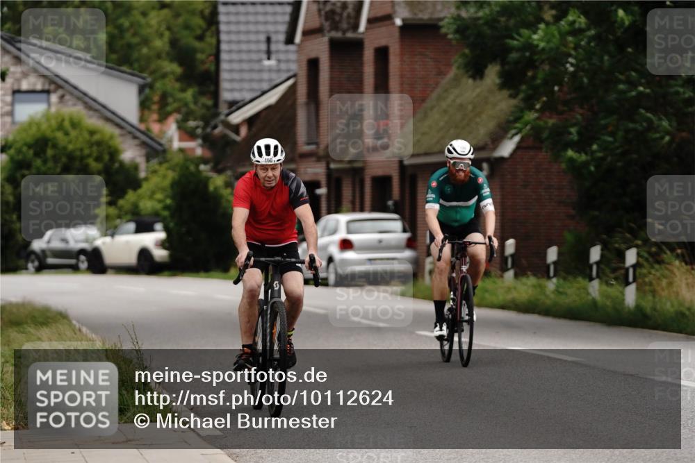 30.08.2026 - Elbe Triathlon Hamburg Michael Burmester http://msf.ph/oto/10112624 30.08.2026 15:08:03 Radfahren 160 meine-sportfotos.de