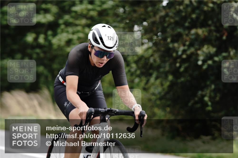 30.08.2026 - Elbe Triathlon Hamburg Michael Burmester http://msf.ph/oto/10112636 30.08.2026 15:10:31 Radfahren 129 meine-sportfotos.de