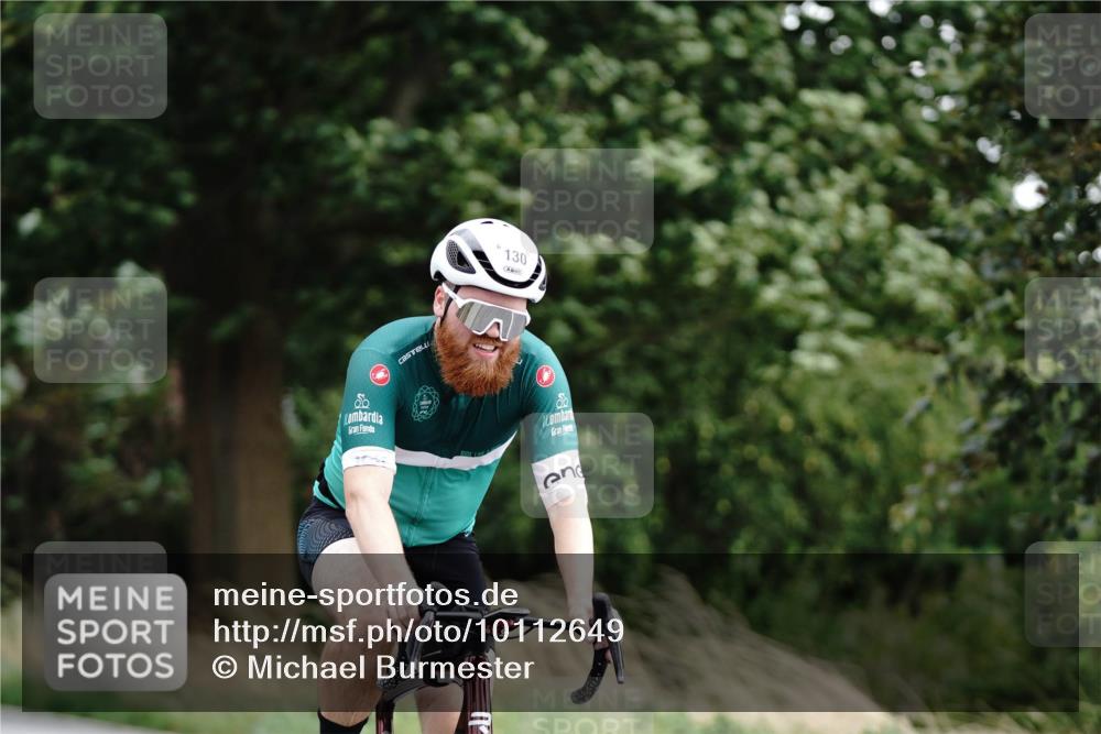 30.08.2026 - Elbe Triathlon Hamburg Michael Burmester http://msf.ph/oto/10112649 30.08.2026 15:13:09 Radfahren 130 meine-sportfotos.de