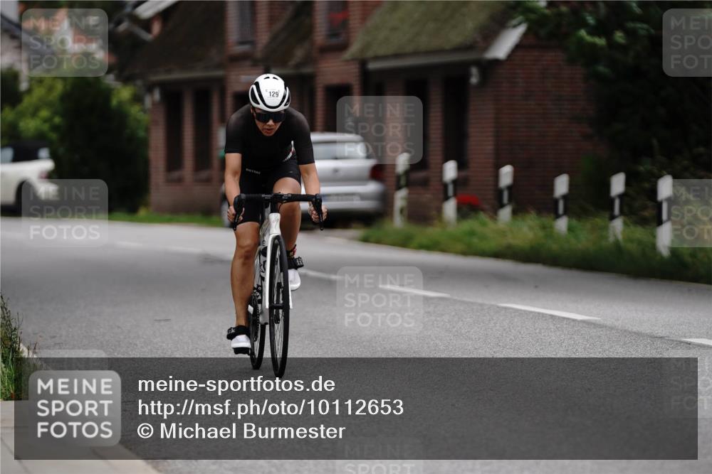 30.08.2026 - Elbe Triathlon Hamburg Michael Burmester http://msf.ph/oto/10112653 30.08.2026 15:15:02 Radfahren 129 meine-sportfotos.de