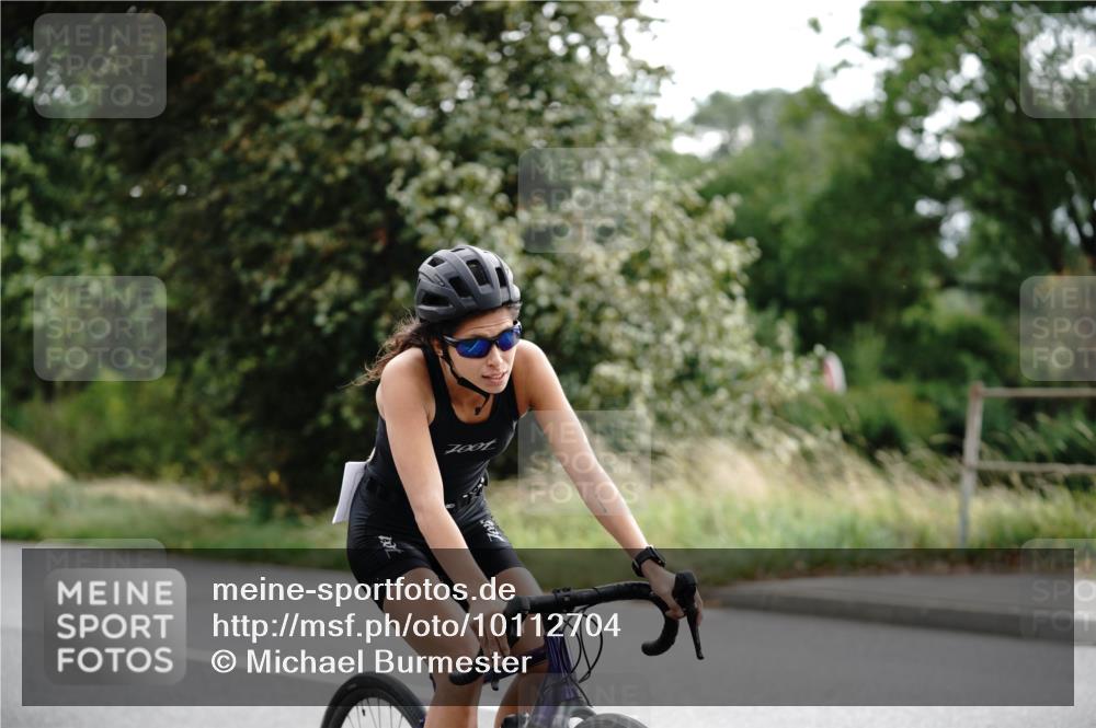 30.08.2026 - Elbe Triathlon Hamburg Michael Burmester http://msf.ph/oto/10112704 30.08.2026 15:22:03 Radfahren  meine-sportfotos.de
