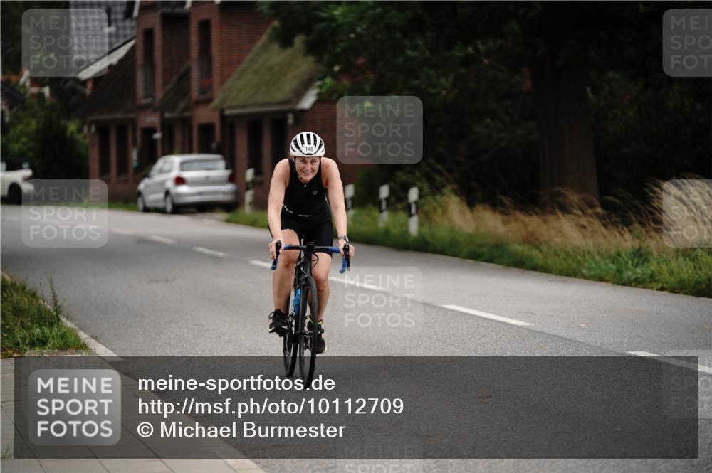 30.08.2026 - Elbe Triathlon Hamburg Michael Burmester http://msf.ph/oto/10112709 30.08.2026 15:22:54 Radfahren  meine-sportfotos.de