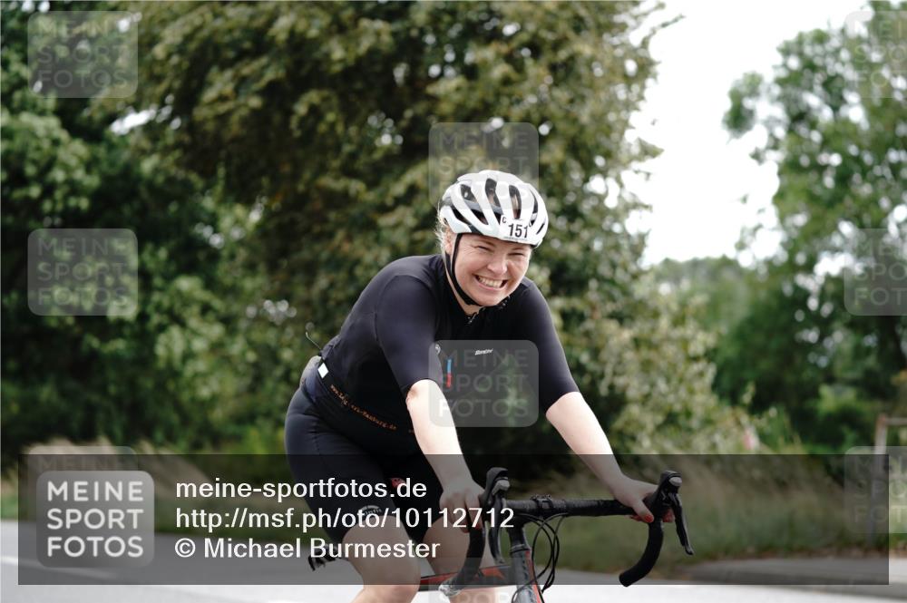 30.08.2026 - Elbe Triathlon Hamburg Michael Burmester http://msf.ph/oto/10112712 30.08.2026 15:23:19 Radfahren 151 meine-sportfotos.de