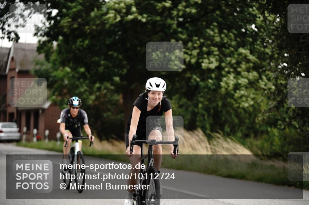 30.08.2026 - Elbe Triathlon Hamburg Michael Burmester http://msf.ph/oto/10112724 30.08.2026 15:23:58 Radfahren 12 meine-sportfotos.de