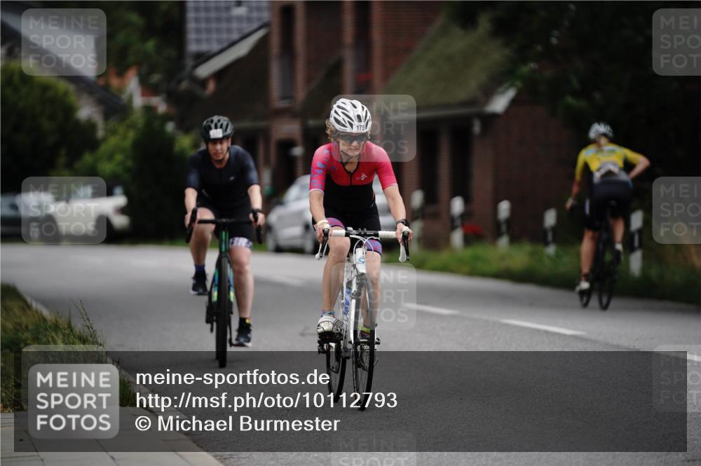 30.08.2026 - Elbe Triathlon Hamburg Michael Burmester http://msf.ph/oto/10112793 30.08.2026 15:28:44 Radfahren 175 meine-sportfotos.de