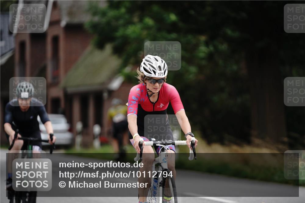 30.08.2026 - Elbe Triathlon Hamburg Michael Burmester http://msf.ph/oto/10112794 30.08.2026 15:28:45 Radfahren 175 meine-sportfotos.de