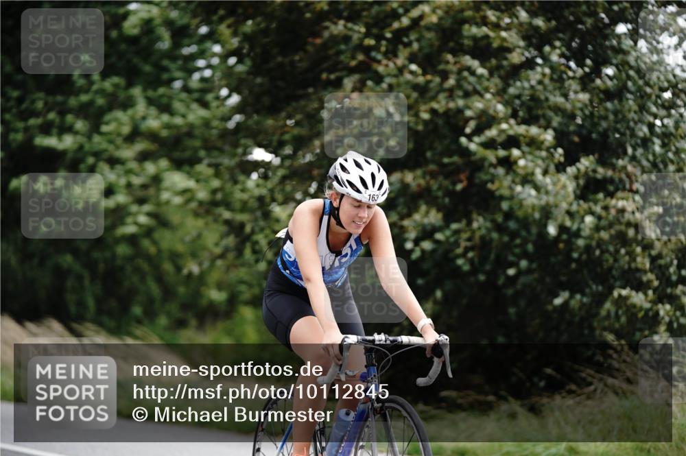 30.08.2026 - Elbe Triathlon Hamburg Michael Burmester http://msf.ph/oto/10112845 30.08.2026 15:31:56 Radfahren 163 meine-sportfotos.de
