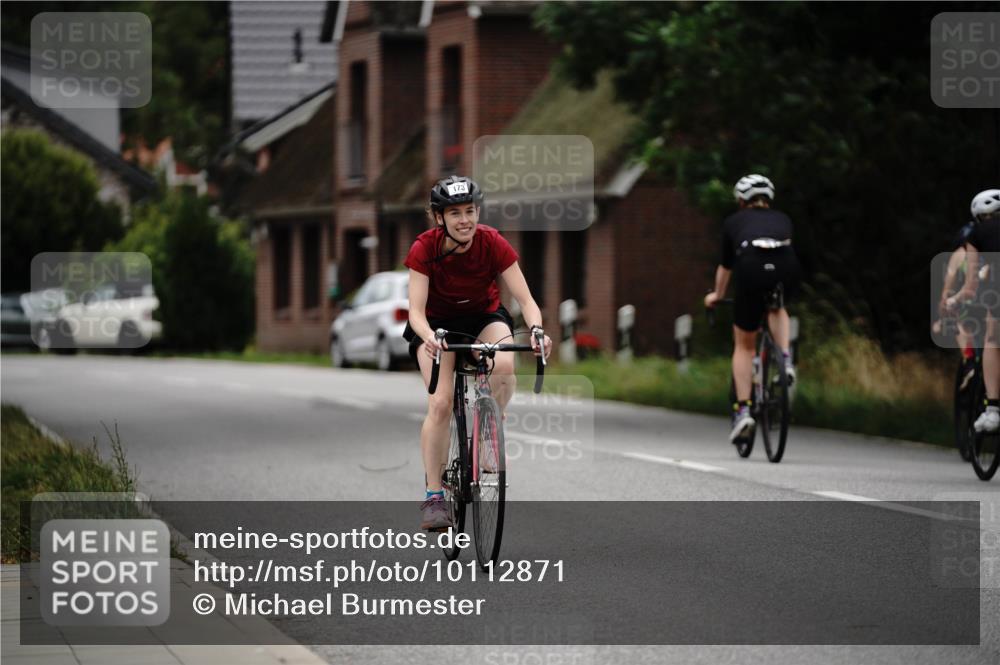 30.08.2026 - Elbe Triathlon Hamburg Michael Burmester http://msf.ph/oto/10112871 30.08.2026 15:33:07 Radfahren 173 meine-sportfotos.de