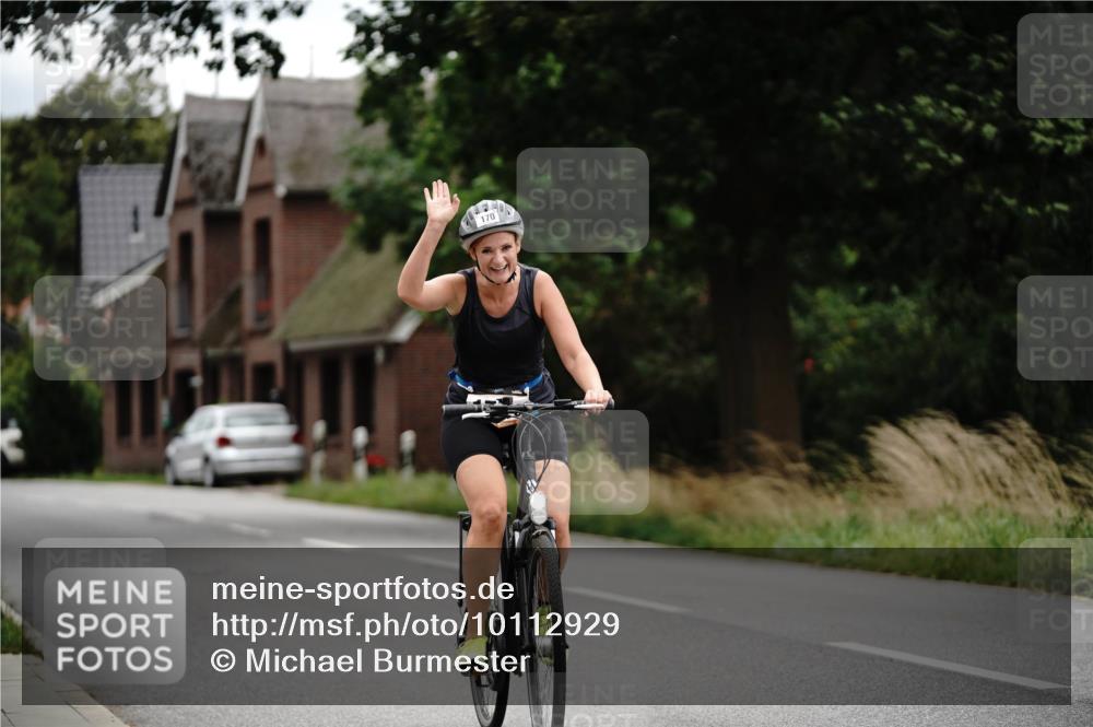 30.08.2026 - Elbe Triathlon Hamburg Michael Burmester http://msf.ph/oto/10112929 30.08.2026 15:36:03 Radfahren  meine-sportfotos.de