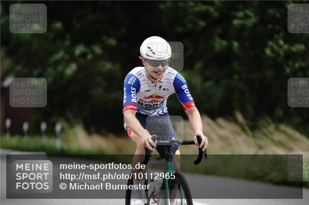 30.08.2026 - Elbe Triathlon Hamburg Michael Burmester http://msf.ph/oto/10112965 30.08.2026 15:38:08 Radfahren  meine-sportfotos.de