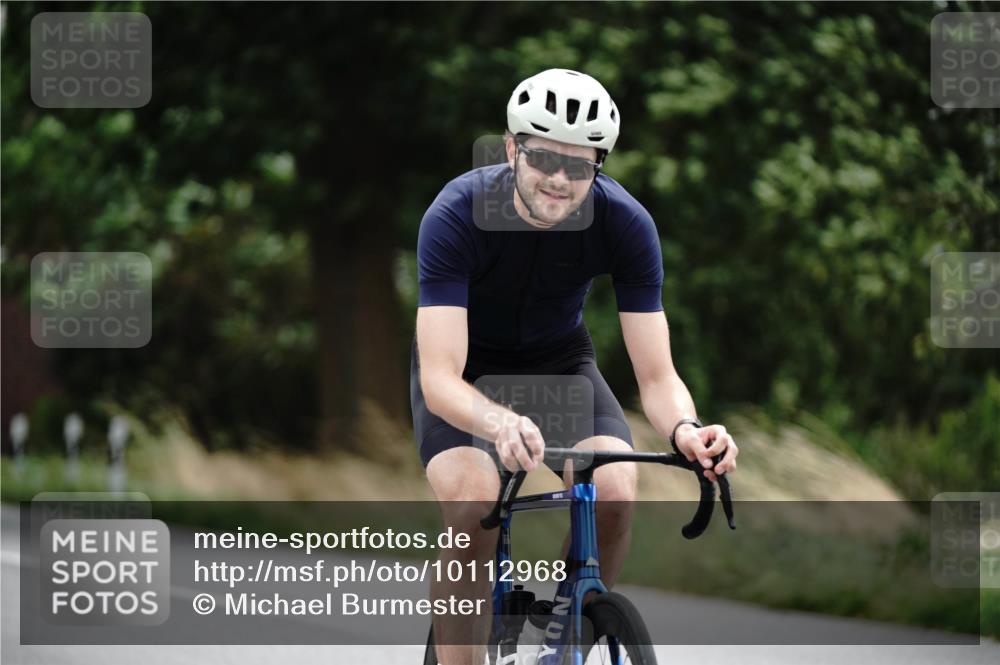 30.08.2026 - Elbe Triathlon Hamburg Michael Burmester http://msf.ph/oto/10112968 30.08.2026 15:38:09 Radfahren  meine-sportfotos.de