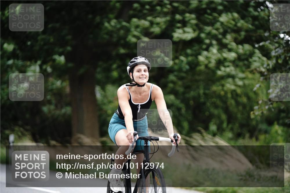 30.08.2026 - Elbe Triathlon Hamburg Michael Burmester http://msf.ph/oto/10112974 30.08.2026 15:38:33 Radfahren  meine-sportfotos.de