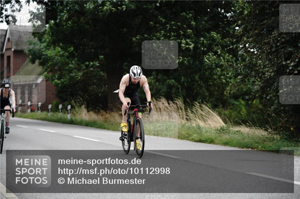 30.08.2026 - Elbe Triathlon Hamburg Michael Burmester http://msf.ph/oto/10112998 30.08.2026 15:40:49 Radfahren  meine-sportfotos.de