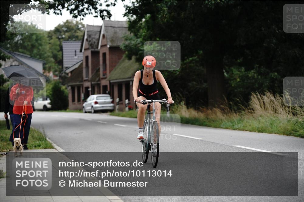 30.08.2026 - Elbe Triathlon Hamburg Michael Burmester http://msf.ph/oto/10113014 30.08.2026 15:41:21 Radfahren 136 meine-sportfotos.de