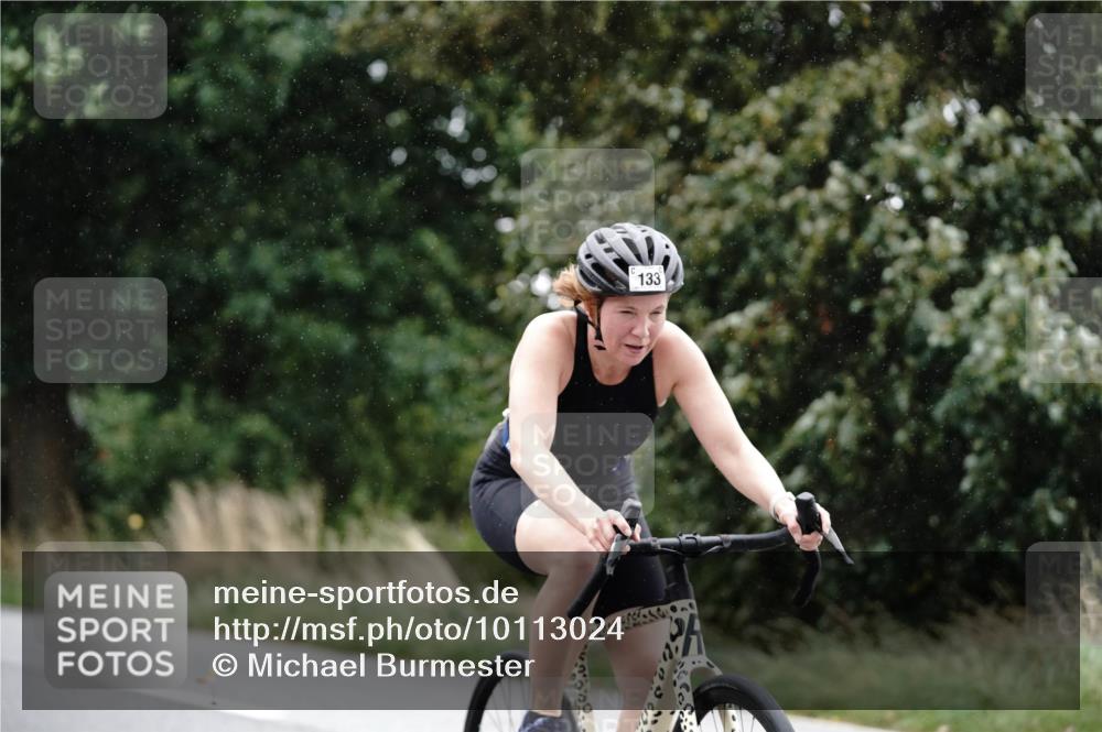 30.08.2026 - Elbe Triathlon Hamburg Michael Burmester http://msf.ph/oto/10113024 30.08.2026 15:41:34 Radfahren 133 meine-sportfotos.de