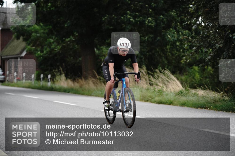 30.08.2026 - Elbe Triathlon Hamburg Michael Burmester http://msf.ph/oto/10113032 30.08.2026 15:41:59 Radfahren 154 meine-sportfotos.de