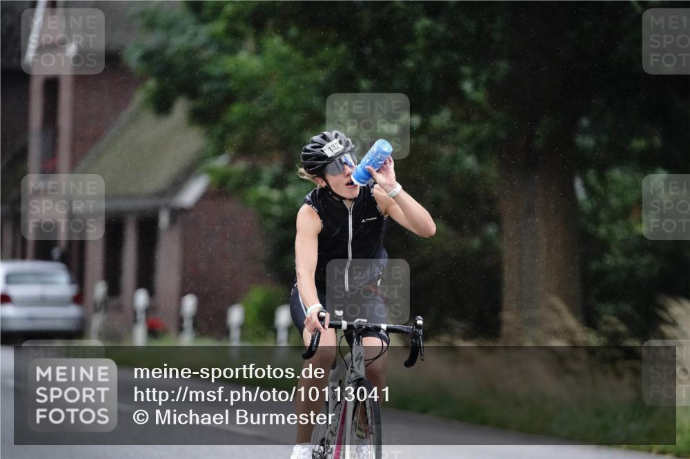 30.08.2026 - Elbe Triathlon Hamburg Michael Burmester http://msf.ph/oto/10113041 30.08.2026 15:44:04 Radfahren 132 meine-sportfotos.de