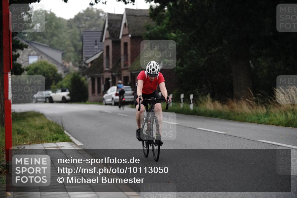 30.08.2026 - Elbe Triathlon Hamburg Michael Burmester http://msf.ph/oto/10113050 30.08.2026 15:44:34 Radfahren  meine-sportfotos.de