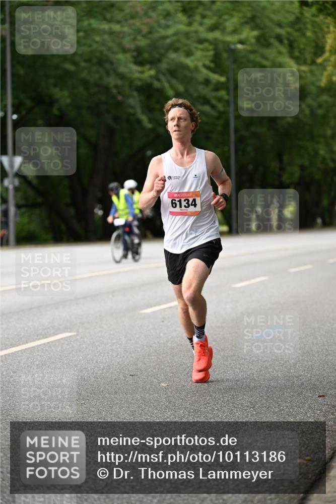 06.09.2026 - CURREX Alsterlauf Dr. Thomas Lammeyer http://msf.ph/oto/10113186 06.09.2026 09:04:27 Laufen 6134 meine-sportfotos.de