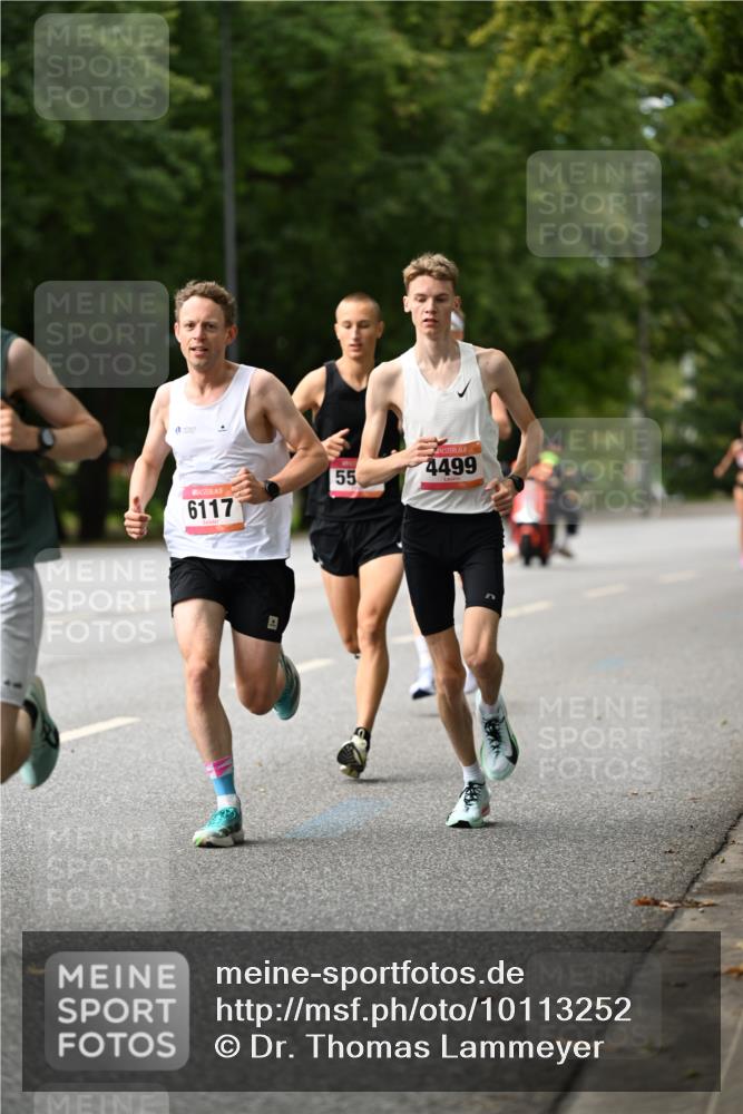 06.09.2026 - CURREX Alsterlauf Dr. Thomas Lammeyer http://msf.ph/oto/10113252 06.09.2026 09:04:38 Laufen 6117, 55, 4499 meine-sportfotos.de