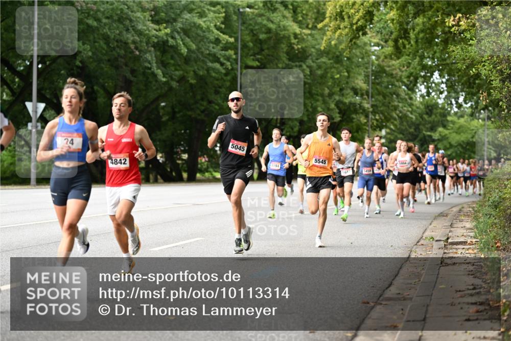 06.09.2026 - CURREX Alsterlauf Dr. Thomas Lammeyer http://msf.ph/oto/10113314 06.09.2026 09:04:50 Laufen 24, 4842, 5045, 5994, 5545, 8194, 5617, 5455 meine-sportfotos.de