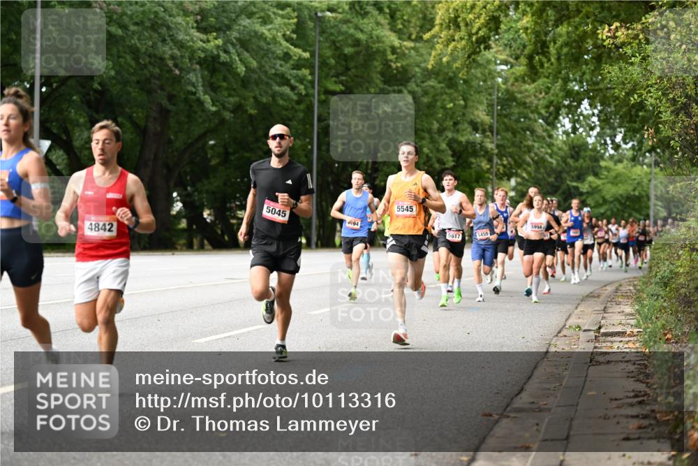 06.09.2026 - CURREX Alsterlauf Dr. Thomas Lammeyer http://msf.ph/oto/10113316 06.09.2026 09:04:50 Laufen 4842, 5545, 5045, 94, 5994, 5617, 5455 meine-sportfotos.de