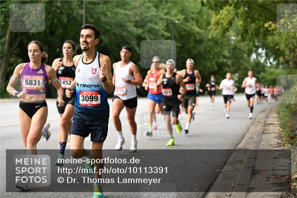 06.09.2026 - CURREX Alsterlauf Dr. Thomas Lammeyer http://msf.ph/oto/10113391 06.09.2026 09:05:01 Laufen 5831, 5452, 3099, 8177 meine-sportfotos.de