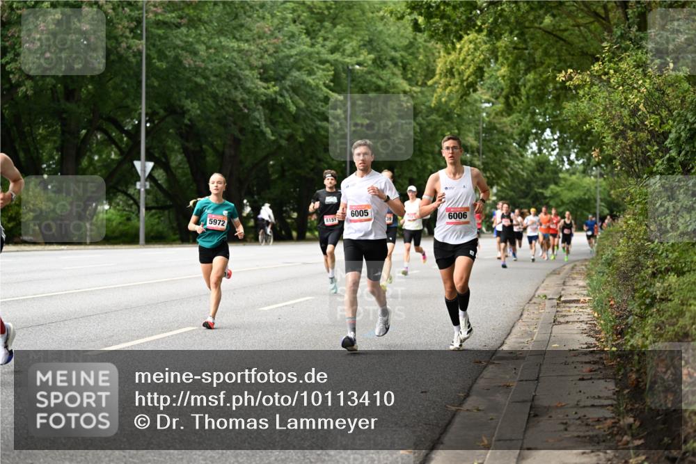 06.09.2026 - CURREX Alsterlauf Dr. Thomas Lammeyer http://msf.ph/oto/10113410 06.09.2026 09:05:04 Laufen 6005, 6006, 5972, 8151 meine-sportfotos.de