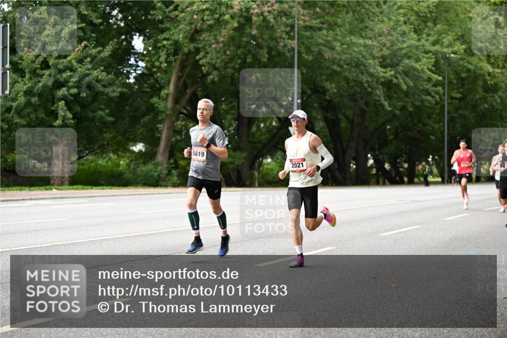 06.09.2026 - CURREX Alsterlauf Dr. Thomas Lammeyer http://msf.ph/oto/10113433 06.09.2026 09:05:07 Laufen 5619, 2021 meine-sportfotos.de