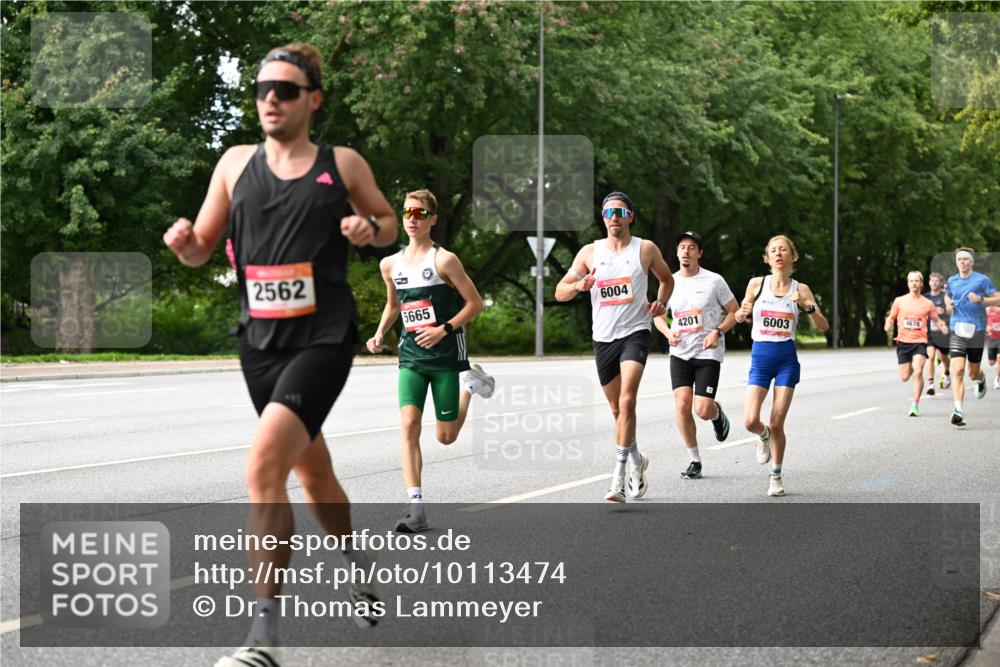 06.09.2026 - CURREX Alsterlauf Dr. Thomas Lammeyer http://msf.ph/oto/10113474 06.09.2026 09:05:14 Laufen 2562, 6004, 5665, 4201, 6003, 4678 meine-sportfotos.de